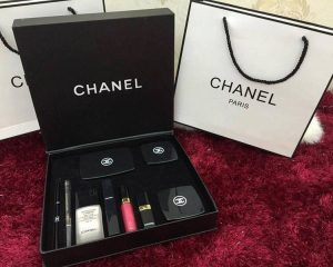 BỘ MỸ PHẨM CHANEL 9 MÓN